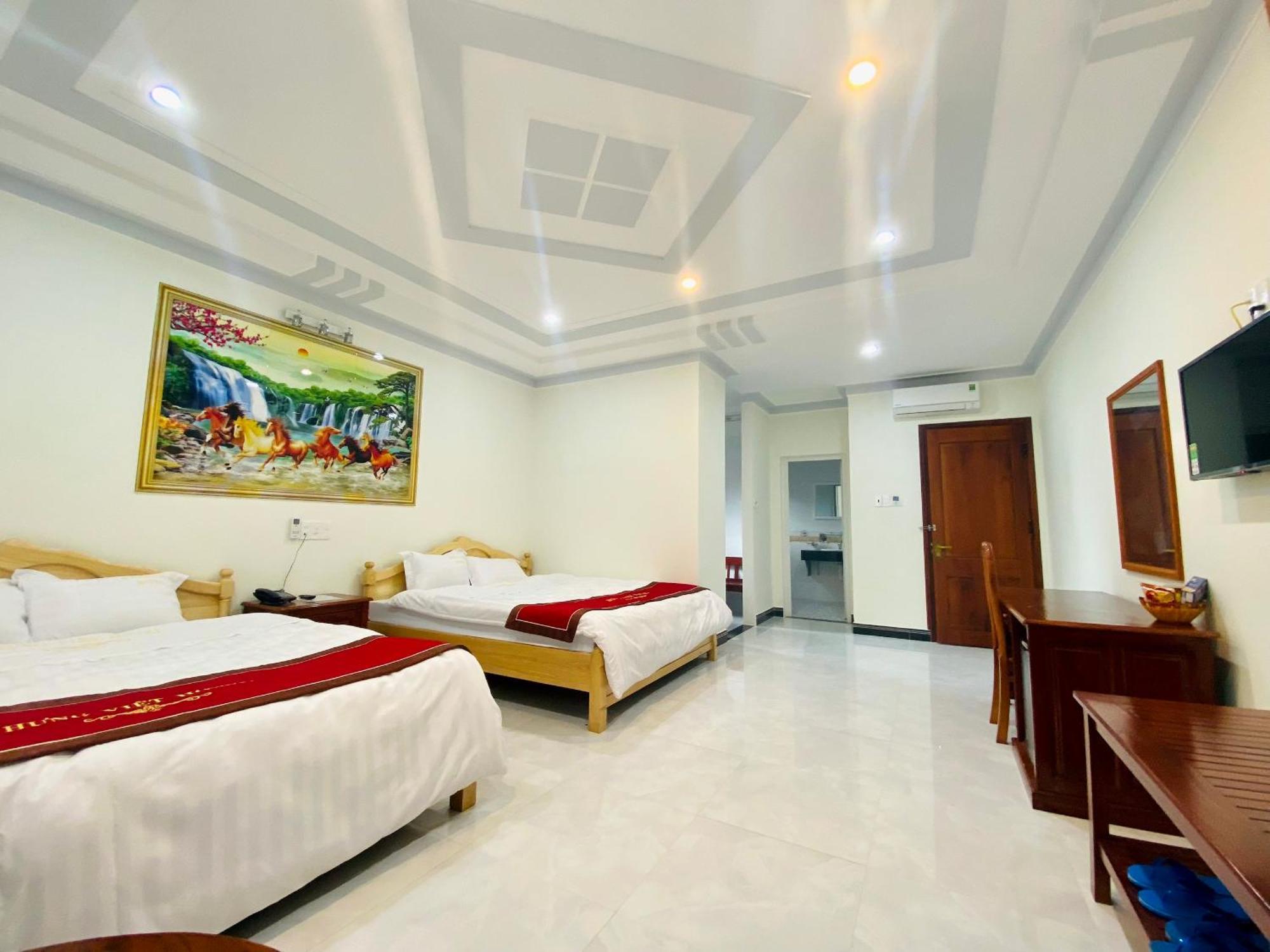 Khach San Hung Viet Hotel Kon Tum  Exterior foto
